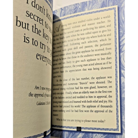 God's Little Devotional for Students (God's Little Devotional Book Series) - Picture 5 of 8